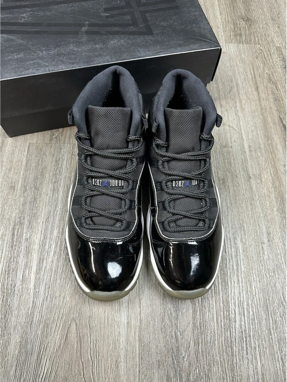 Size 8M - Jordan 11 Space Jam (2016)